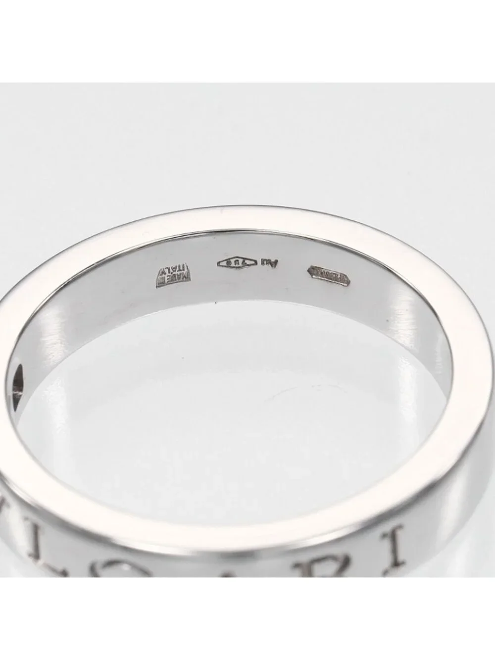 Bvlgari B.zero1 Essential XYZB.zero18K White Gold Diamond Ring